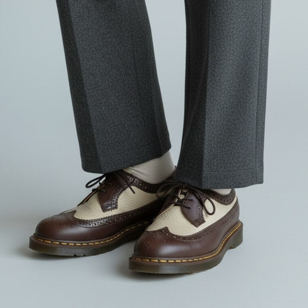 Dr. Martens Bex Smooth Leather Brogue Shoes Unisex Sz 8 Brown Beige England
